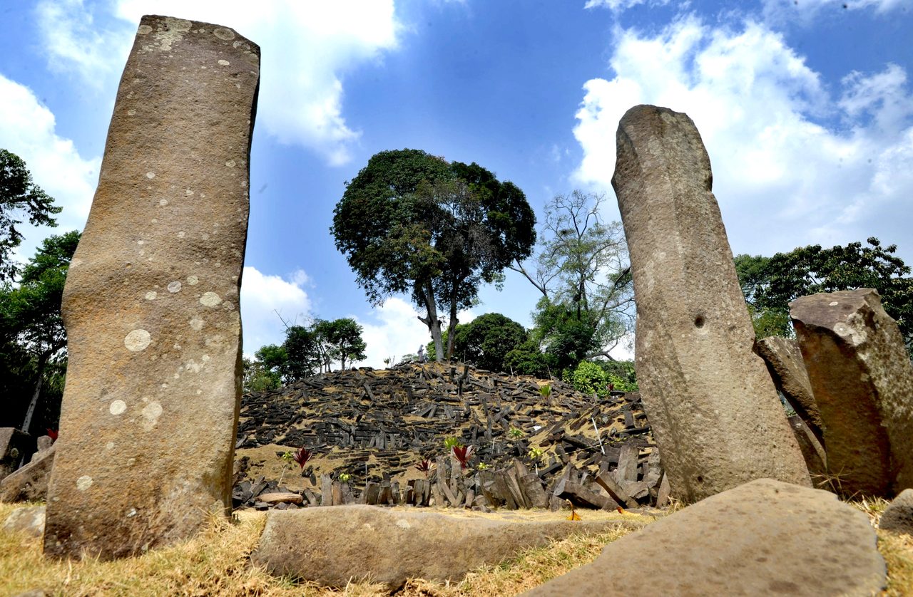 The megalithic terraces at Gunung Padang, West Java, Indonesia