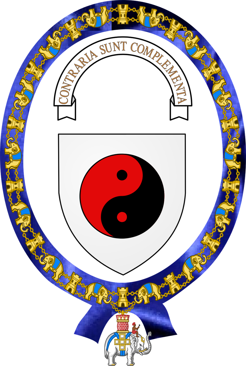 A heraldic achievement showing a taijitu on the shield, encircled by the collar of the Danish Order of the Elephant, with a Latin motto on a scroll arched above the shield