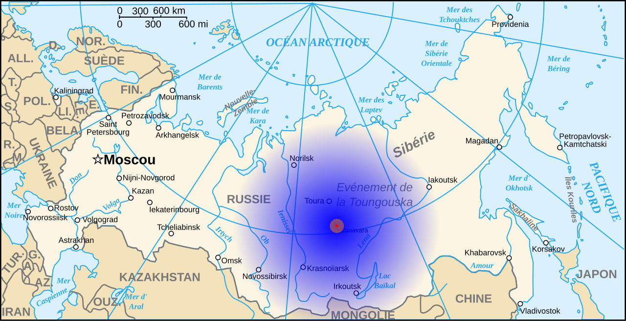A French-labelled map of Russia and Siberia with a soft blue halo centred on a red dot marking the Tunguska site, the settlement Vanavara labelled immediately beside the dot, few other place names nearby, and a distance scale bar at upper left